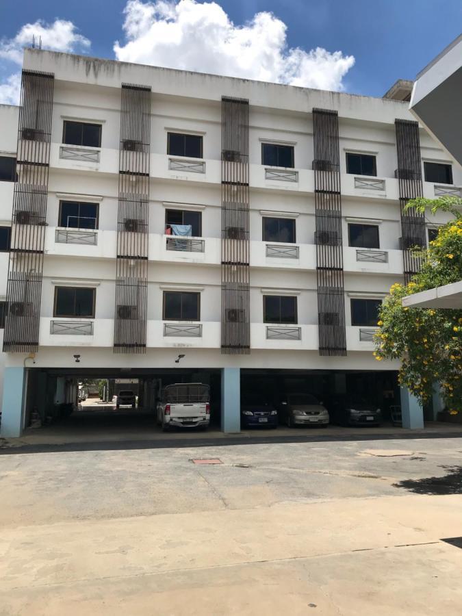 Vatchara Northgate Hotel Nakhon Sawan Eksteriør billede