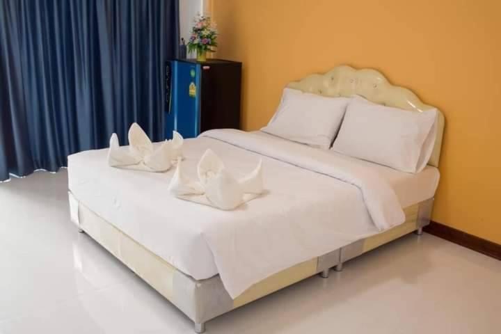Vatchara Northgate Hotel Nakhon Sawan Eksteriør billede