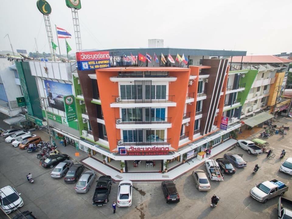 Vatchara Northgate Hotel Nakhon Sawan Eksteriør billede